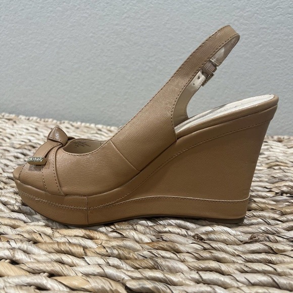 Tommy Hilfiger shoes women’s size 9.5 Brown peep toe slingback platform bow gold - Picture 8 of 13